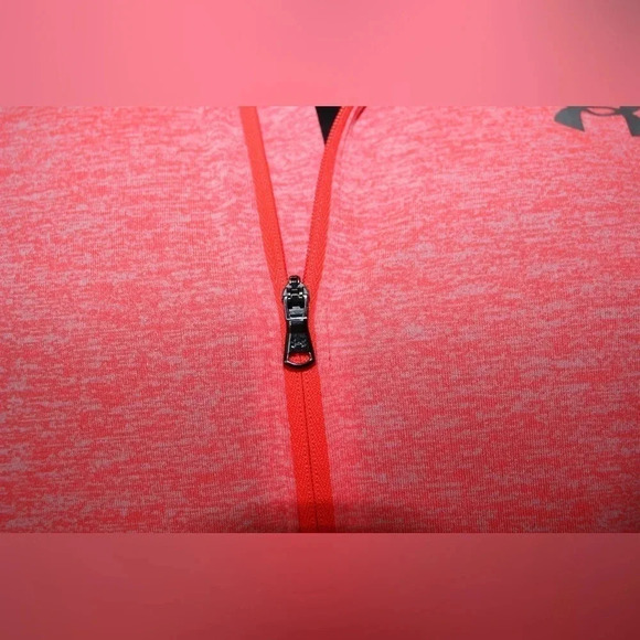 Women’s Under Armour UA Tech™ Twist ½ Zip Long Sleeve Shirt Size Medium - Picture 6 of 13